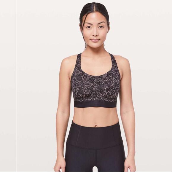 Lululemon Fine Form Convertible Bra, Size S - Picture 1 of 10